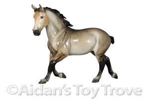 breyer.711225Versailles.A.3