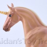 breyerclassicglitterandgem12