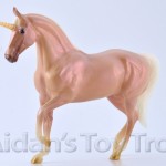 breyerclassicglitterandgem13