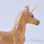 breyerclassicglitterandgem22
