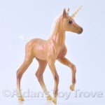 breyerclassicglitterandgem23